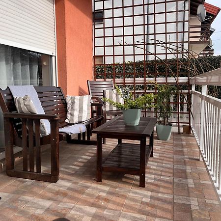 Apartman 4U Velika Gorica Near Zagreb Airport Exterior photo